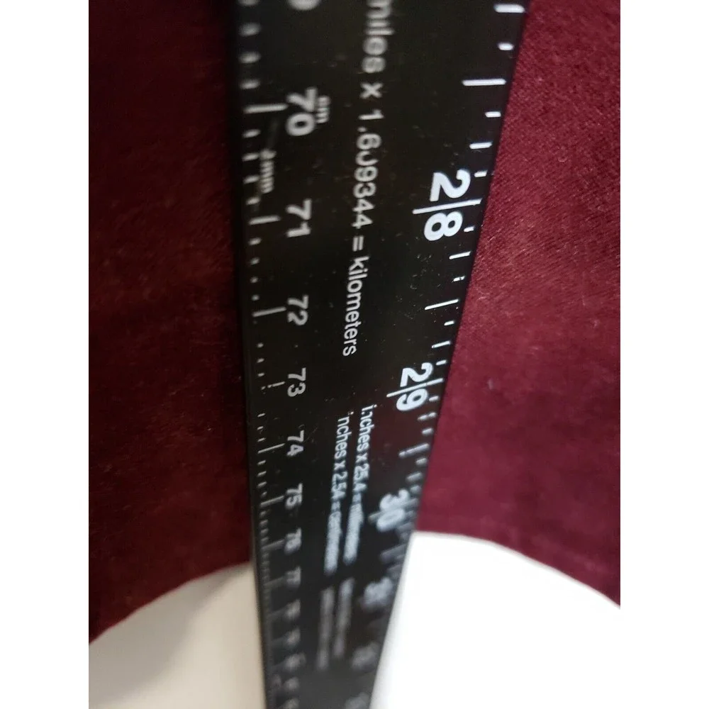 VINTAGE STYLE & Co Women's Button up Shirt size M  burgandy polyester spandex